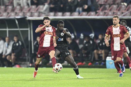CFR - U Cluj, de la 21:30, pe iAMsport.ro. Dinamo a învins-o categoric pe Chindia! Rezultatele zilei în grupele Cupei României