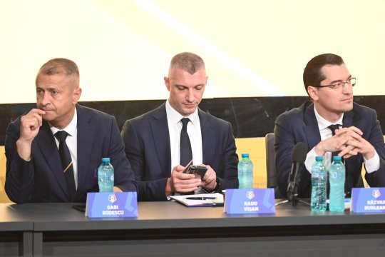 Scandalul de la FRF, mutat în familie: Burleanu a concediat-o pe nevasta lui Bodescu