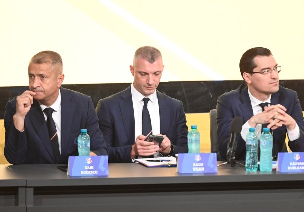 Scandalul de la FRF, mutat în familie: Burleanu a concediat-o pe nevasta lui Bodescu