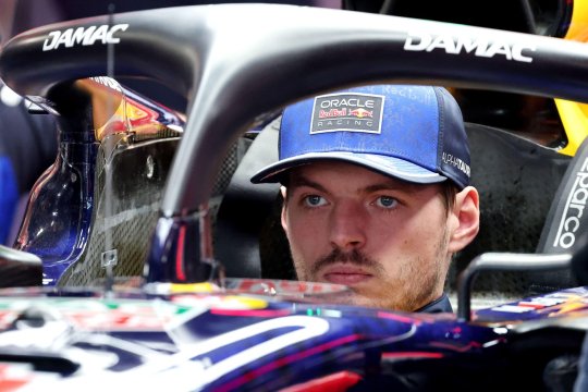 Verstappen și Lawson au fost penalizați după incidentul din FP2