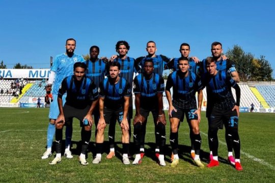 Universitatea Craiova nu a avut milă de liderul din Liga 2: victorie cu 4-0!