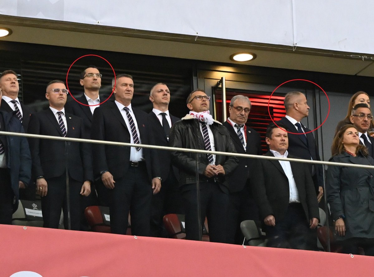 În Polonia, Răzvan Burleanu și Gabi Bodescu au stat la distanță unul față de celălalt