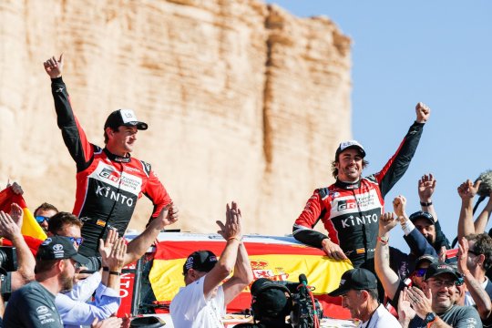 Fernando Alonso pregătește revenirea la Dakar în 2027!