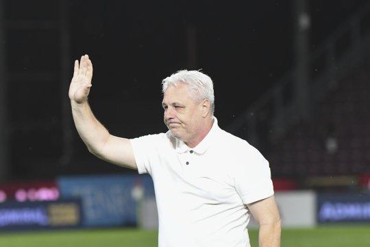 Șumudică, scuipat pe o trecere de pietoni în Cluj înaintea derby-ului: ”E dezgustător!”