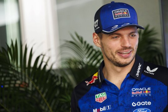 Max Verstappen va pleca primul în cursa Sprint din Singapore