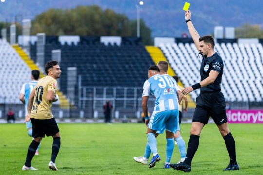 Scandal în SuperLiga după Corvinul - FC Voluntari 3-2! Clubul ilfovean a ieșit la atac și a acuzat dur arbitrajul