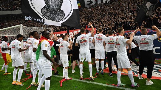 OFICIAL | E gata: FCSB și-a vândut jucătorul! Becali a încasat dublu față de cât plătise pentru transfer