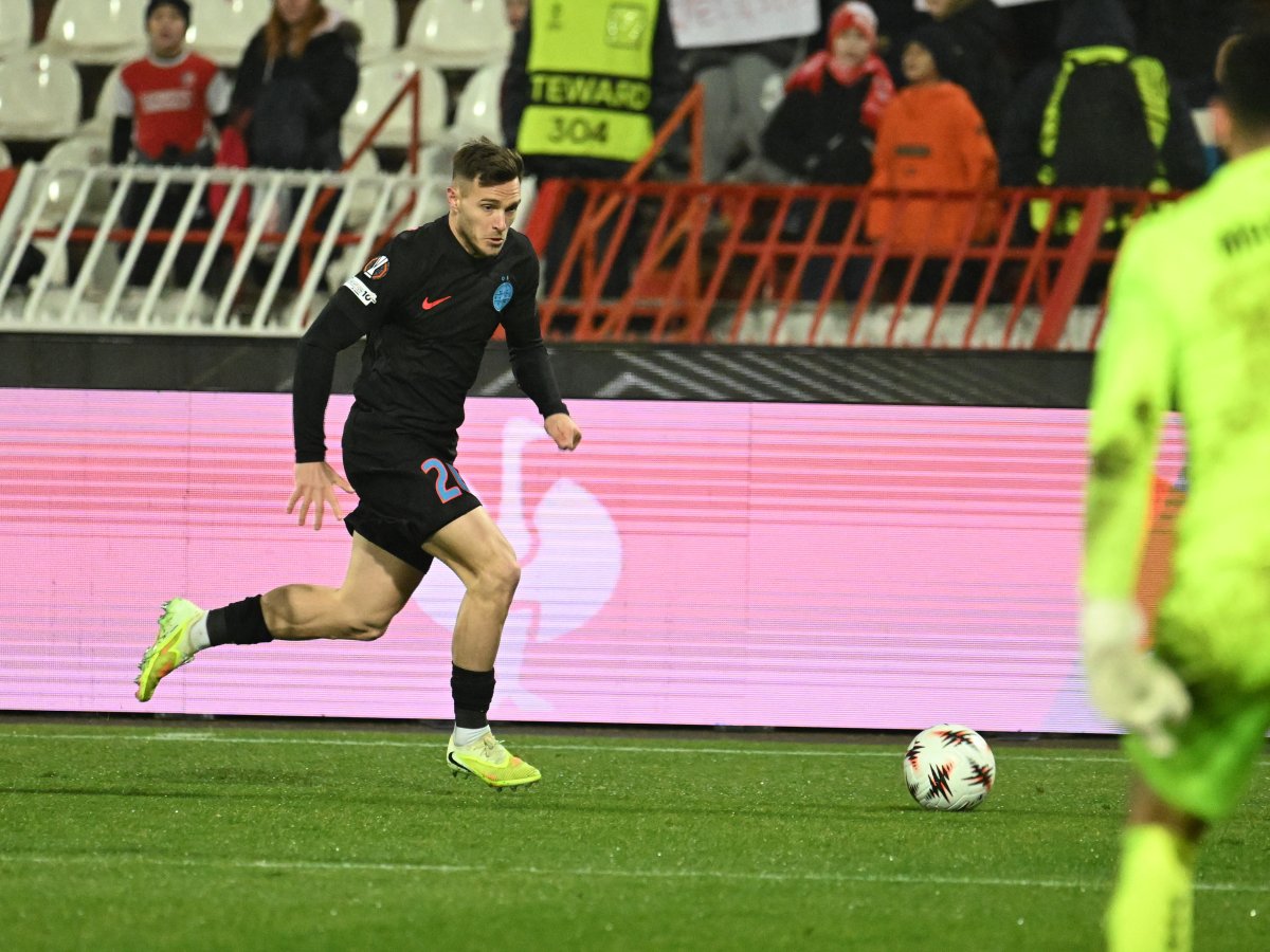 Dennis Politic este cotat la 1.200.000 de euro