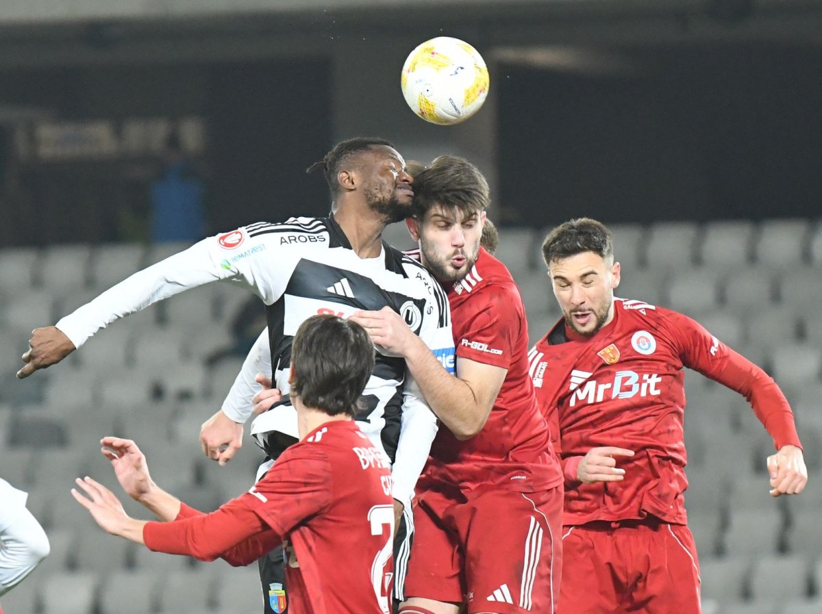 Paul Iacob, în război cu un jurnalist după înfrângerea cu U Cluj: ”Ca să acuzi jucătorii de blaturi, ar trebui să ai o dovadă foarte clară”