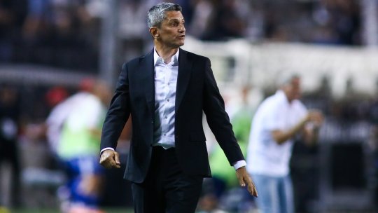 Răzvan Lucescu l-a învins pe Rafa Benitez și s-a calificat în finala Cupei Greciei