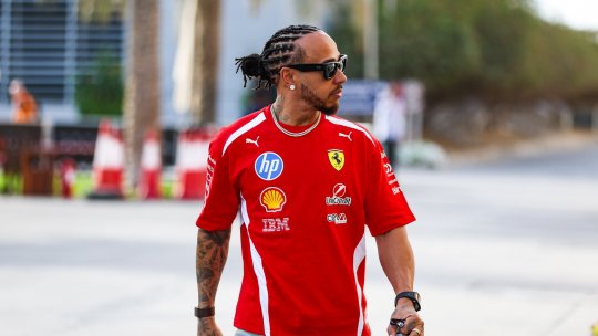 Lewis Hamilton pune presiune pe FIA după primele antrenamente din Bahrain