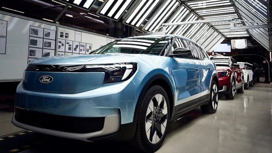 Ford și realitatea electrică. Pierderi de 4,8 miliarde de dolari în 2025 pentru divizia EV