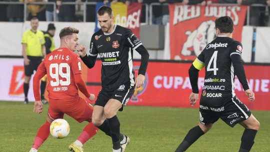 Azi aflăm ultimele echipe calificate în sferturile Cupei României! Dinamo - Hermannstadt 2-0, ACUM, pe iAMsport.ro. Derby-ul Craiova - FCSB, de la 20:30!