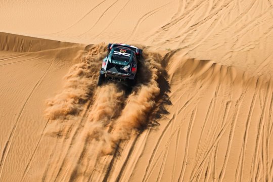 Este oficial: Dacia Sandriders renunță la Dakar!