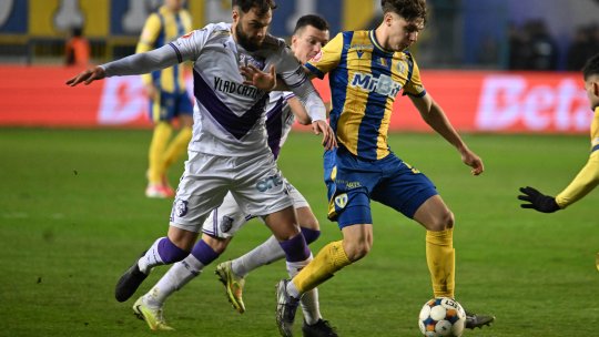 Petrolul a revenit spectaculos cu FC Argeș! Gol din ”foarfecă” și o decizie controversată