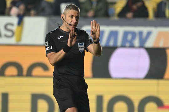 Precizările CCA după faza ciudată de la Petrolul - Argeș: ”Intervenția arbitrajului video nu a mai fost posibilă”. Ce se întâmplă cu Radu Petrescu