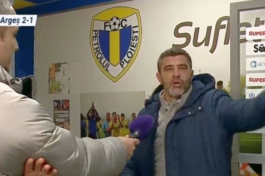 Dani Coman s-a răstit la reporter și la jucătorul său după eșecul cu Petrolul: ”Dă-i, bă, drumul la vestiar!”
