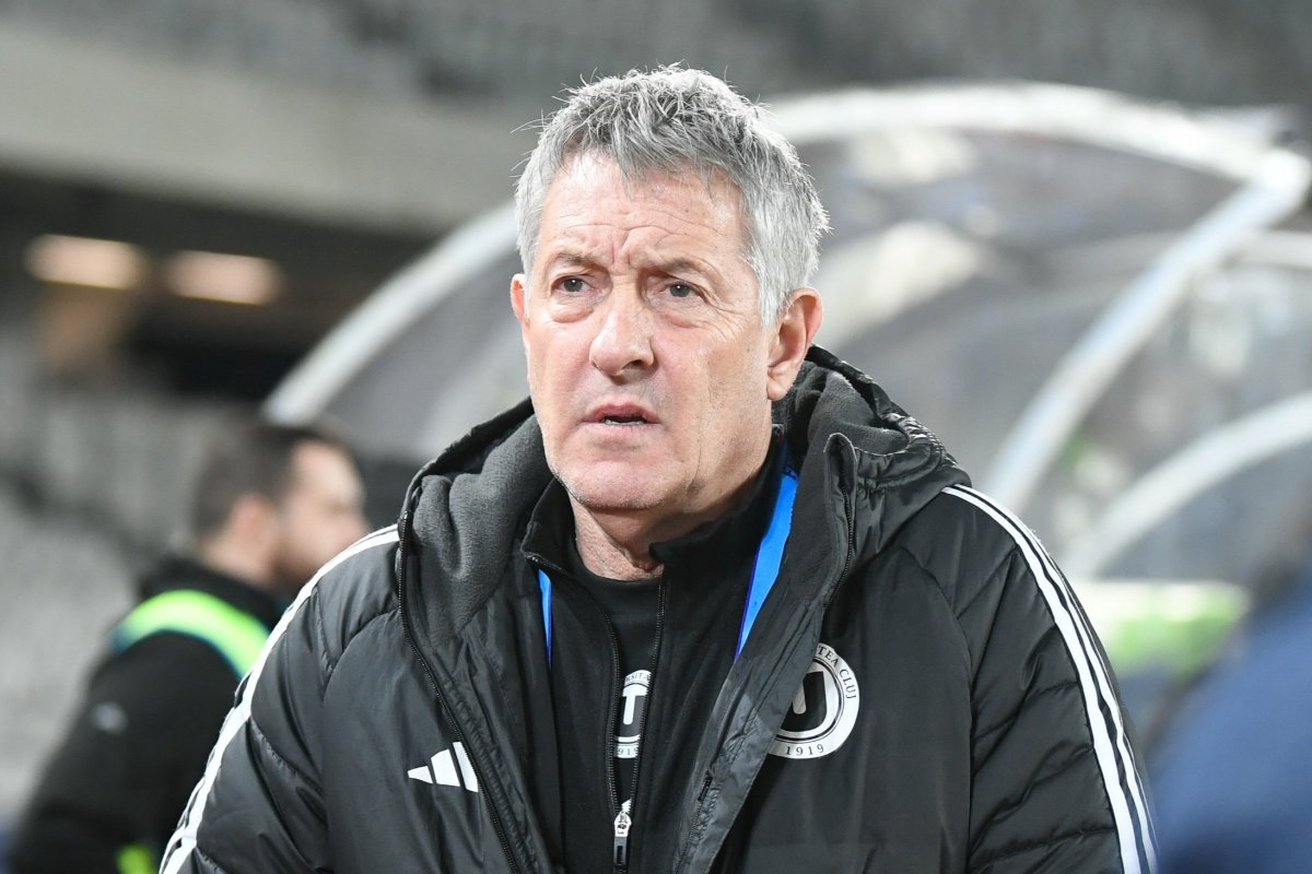 Cristiano Bergodi l-a înlocuit pe Neluțu Sabău pe banca celor de la U Cluj