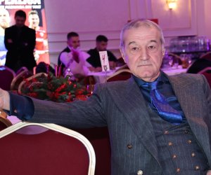 Fotbalistul român important a refuzat-o pe FCSB pentru a semna cu Dinamo! Gigi Becali îi oferea un salariu uluitor