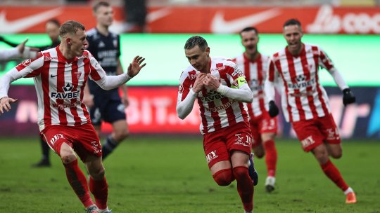 Valentin Costache, în lacrimi după ce a marcat golul victoriei în minutul 90: ”E ultimul meci, cluburile s-au înțeles! Nu mă mai lăsau să joc, dar eu am ales să o fac”