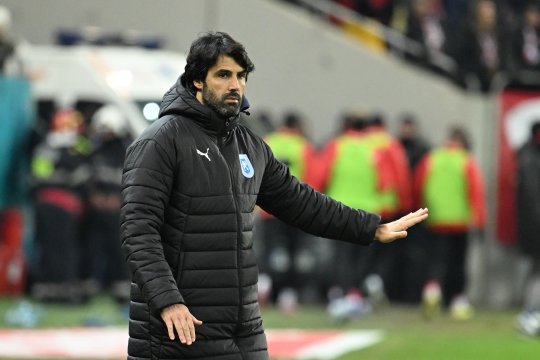 Un jucător al Craiovei s-a dus la ambulanță pentru îngrijiri medicale după victoria cu FCSB: ”Nu se simțea foarte bine”