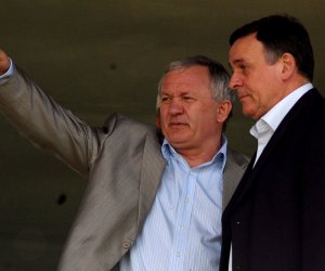 Porumboiu, atac fără precedent la adresa antrenorului român care a jucat la Vaslui: ”I-am luat medicamente pentru hepatită, acum e obraznic!”