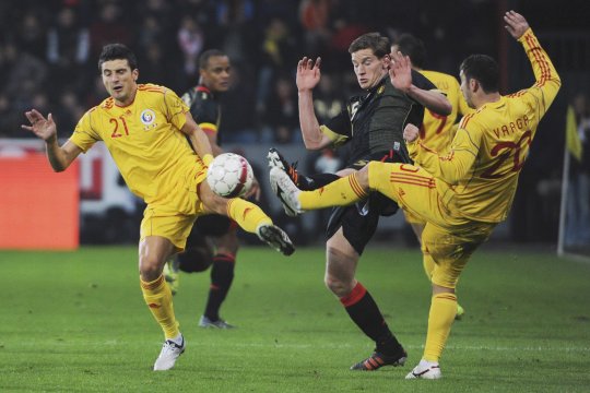 Fostul jucător al lui Dinamo a fost aproape de a își omorî fiul, devenit și el fotbalist. Cei doi nu își mai vorbesc de mult timp: ”Știi ce face acum?”