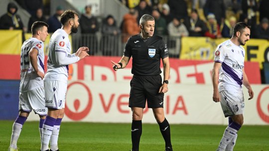 Fostul fotbalist din Liga 1 i-a luat apărarea lui Radu Petrescu: ”E fără intenție!”. Naum, siderat: ”O prostie! Tu vorbești serios?!”