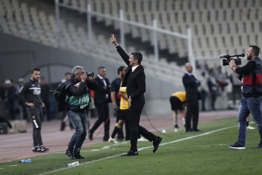 Răzvan Lucescu, protagonist în documentarul centenarului lui PAOK: ”Niciodată nu am mai văzut așa ceva! Trebuie să trăiești aici ca să înțelegi”