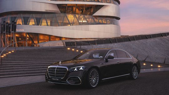 Noul Mercedes-Benz S-Class: redefinirea luxului într-o eră digitală