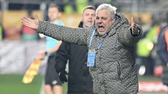”Final! Penalty, cartonaș roșu, tot!”. Marius Șumudică a explodat după egalul lui Al-Okhdood cu Neom