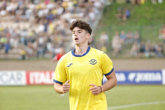 Atacantul român Ioan Vermeșan a debutat în Serie A, dar Verona a pierdut!