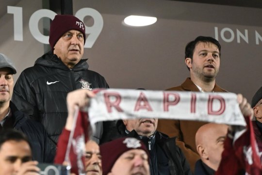 Rapid i-a dat replica lui Dinamo după postarea cu tentă rasistă: ”În timp ce alții se joacă în aplicații…”