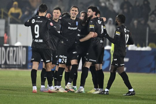 Jucătorii lui Filipe Coelho, fericiți după 3-0 cu Slobozia: ”Presiunea ne motivează”