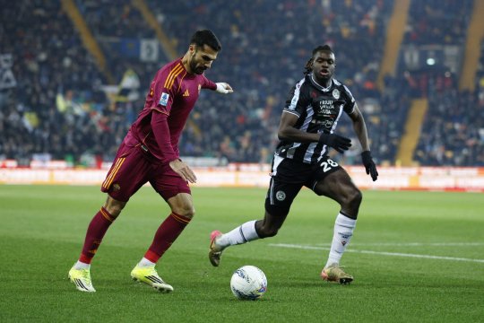 Cristi Chivu a pus ochii pe fundașul de 20.000.000 de euro al unei rivale