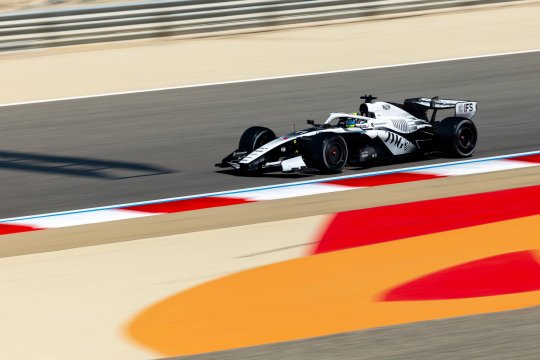 Cadillac a cheltuit deja un miliard de dolari! Există pericolul unui fiasco?