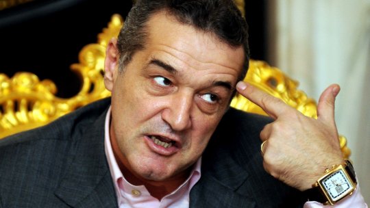 Gigi Becali îi cerea bani împrumut pentru a se îmbogăți: ”Am fost mare gâscă!”