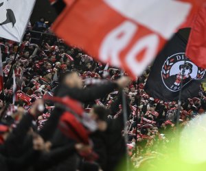 Dinamovistul nelipsit de la meciurile ”câinilor” a ajuns să lucreze într-o fabrică din Anglia după ce a fost arestat de DIICOT: ”Acolo se injecta carnea cu steroizi”