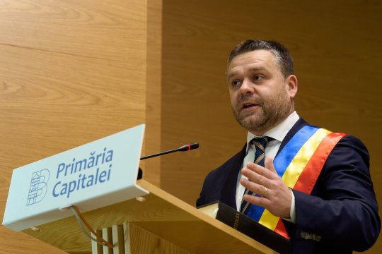 Membrul Generației de Aur l-a dat în judecată pe primarul Capitalei și îl atacă fără milă: ”Pentru ce să plătim taxe? Lasă-mă cu corectul de Ciucu, ești nebun la cap?!”