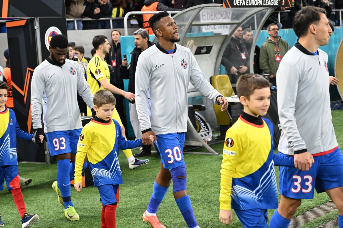 Ngezana are 14 meciuri pentru Africa de Sud