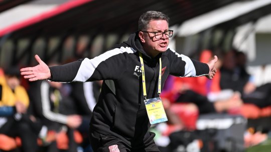 Stoican și-a distrus jucătorii după ce au luat 5 goluri în 28 de minute: ”Le-am oferit mărțișoare, nu e posibil! Mă deranjează enorm, unii au ajuns la nivelul lor maxim probabil”