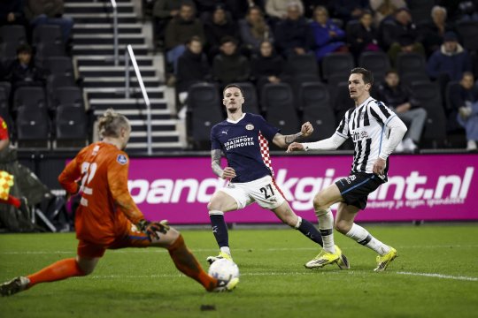Dennis Man, un nou gol pentru PSV!