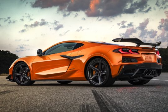 Corvette duce personalizarea la extrem. Îți poți construi singur motorul mașinii tale