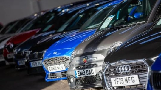 O industrie auto de prestigiu trăiește vremuri amare. Anul în care liniile de producție au tăcut