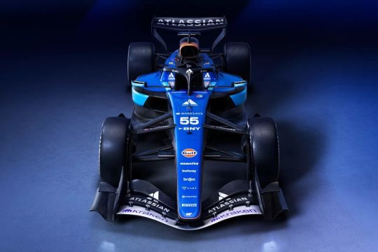 E gata și Williams FW48. Urmează și primele teste, în Bahrain