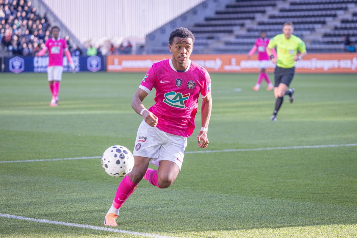 Noah Edjouma a fost lansat în fotbalul mare de Toulouse