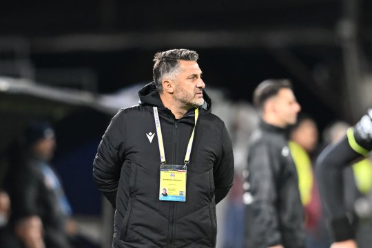O nouă echipă din SuperLiga vrea să își schimbe antrenorul! Claudiu Niculescu e favorit să semneze