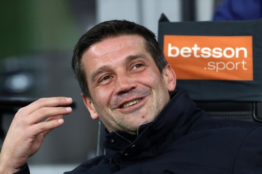 Cristi Chivu i-a convins! Antrenorul român semnează un nou contract cu Inter