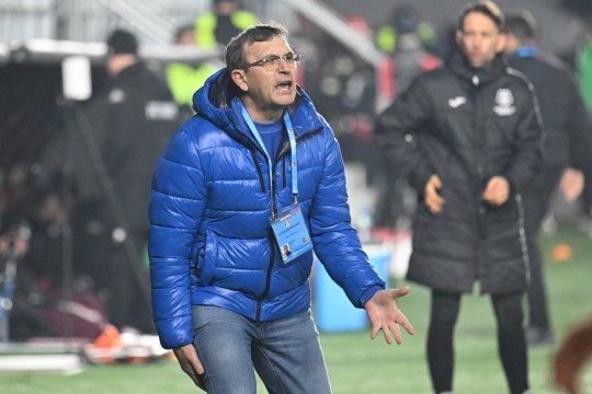 Marco Dulca a acuzat arbitrajul după remiza cu Rapid: ”Am primit roșu prea ușor!”. Reacția lui Neagoe: ”Puteam pleca cu 3 puncte”