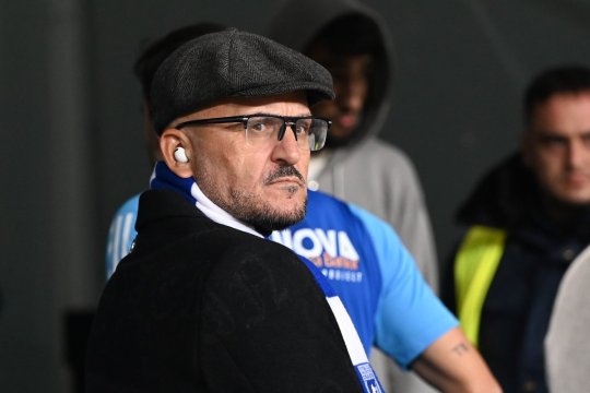 Universitatea Craiova nu i-a rămas datoare lui Adrian Mititelu: ”Pentru a tempera din elucubrațiile cetățeanului cu peste 500 de procese pierdute la activ...”